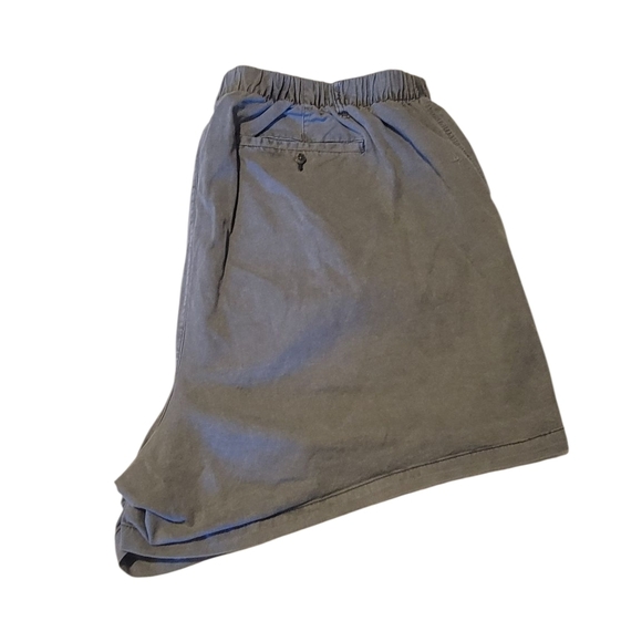 Old Navy Women's Gray Everyday Shorts Size 4X - Picture 5 of 8